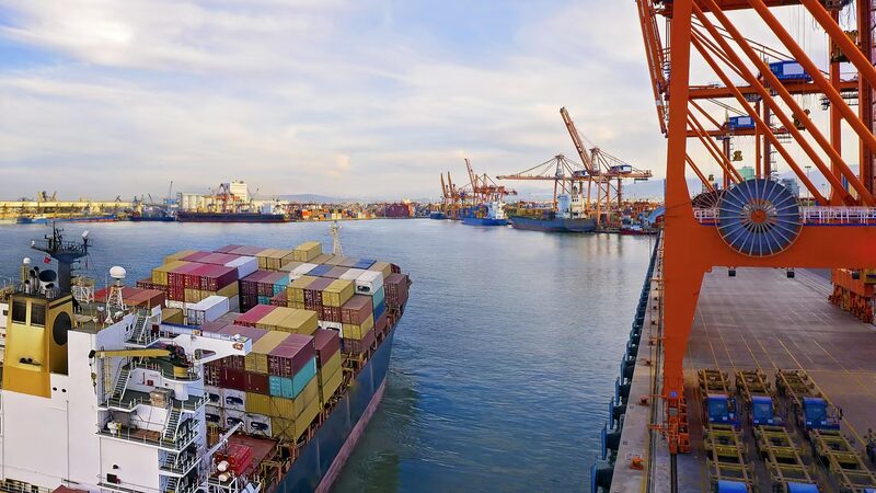 17R2VIJGJ0KBEVUQGY3K - Thế Giới Trong Tầm Tay Trung Quốc Có Hành Động Quyết Liệt Chống Lại Thuế Quan của Mỹ