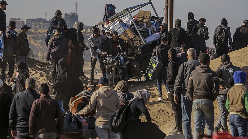 Khủng hoảng Gaza: 2,4 triệu người gặp nguy hiểm giữa tuyên bố thảm họa