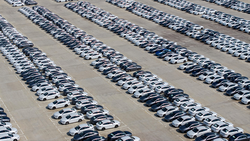 Thủ tướng Lý Cường công bố kế hoạch trái phiếu 300 tỷ nhân dân tệ để thúc đẩy tiêu dùng & đổi mới video poster