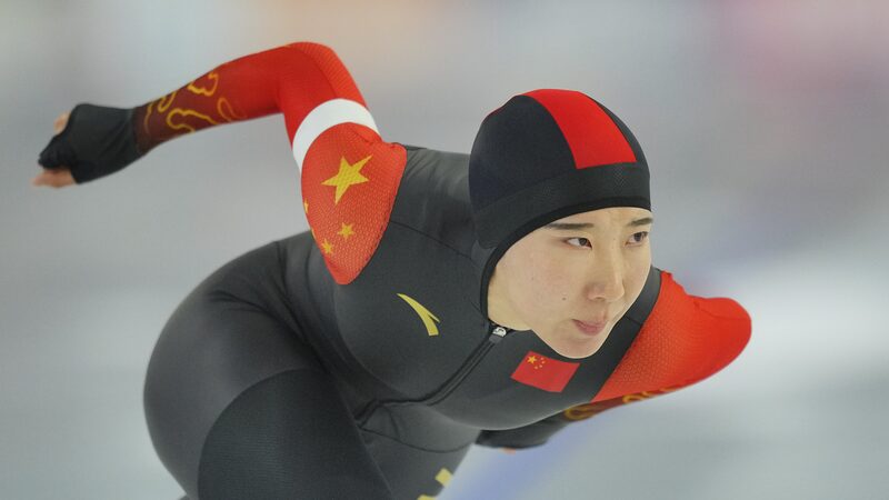Han Mei tỏa sáng với hai huy chương đồng tại Cúp Thế giới Trượt băng Tốc độ