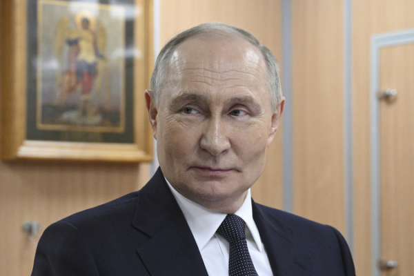 Putin: Quân đội Nga sẵn sàng ‘tiêu diệt hoàn toàn’ lực lượng Ukraine Putin: Quân đội Nga sẵn sàng 'tiêu diệt hoàn toàn' lực lượng Ukraine