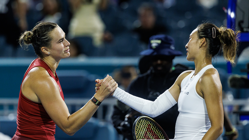 Z55Q79RY6VXNOI9CIG52 - Thế Giới Trong Tầm Tay Sabalenka đánh bại Zheng Qinwen tại tứ kết Miami Open