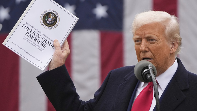 Chính sách thuế quan của Trump ảnh hưởng nặng nề đến các quốc gia nghèo nhất Chính sách thuế quan của Trump ảnh hưởng nặng nề đến các quốc gia nghèo nhất video poster