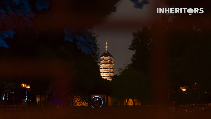 7RTW0RRNBA7XZIUXY6BC - Thế Giới Trong Tầm Tay Chuyến tham quan ban đêm: Vẻ đẹp cổ xưa gặp gỡ công nghệ tại Vườn Chuyển Tư