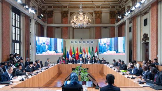 BRICS Kêu Gọi Đoàn Kết Toàn Cầu: Cải Tổ Quản Trị Để Thương Mại Công Bằng