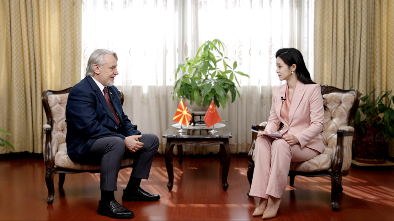 Đại diện Bắc Macedonia tăng cường quan hệ với Trung Quốc Đại lục Đại diện Bắc Macedonia tăng cường quan hệ với Trung Quốc Đại lục video poster