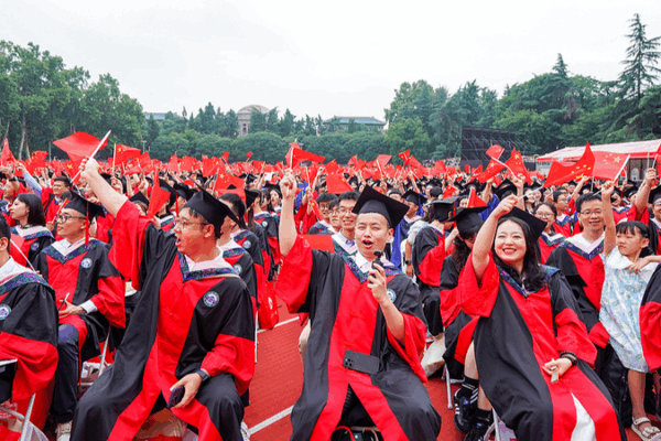 Tập Cận Bình kêu gọi thanh niên dẫn đầu hiện đại hóa