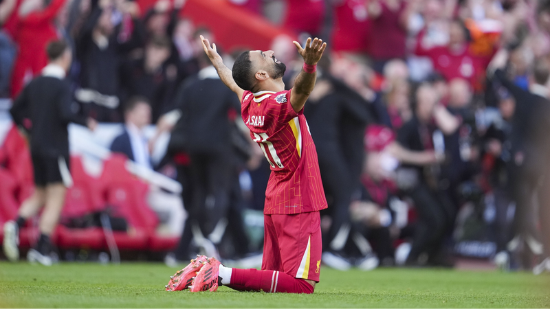 Liverpool đánh bại Spurs 5-1 để giành danh hiệu Premier League