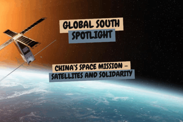 Nhiệm Vụ Không Gian của Trung Quốc: Vệ Tinh và Tinh Thần Đoàn Kết trong Hành Động video poster