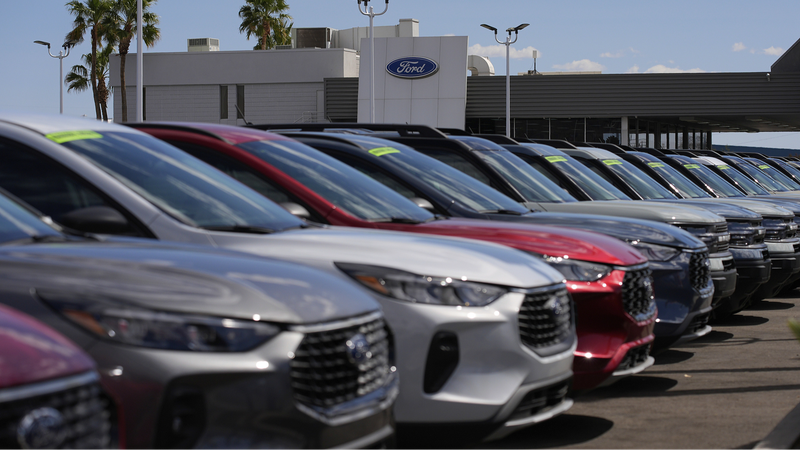 VBIG4ZLR2QMK0BD6Z065 - Thế Giới Trong Tầm Tay Thuế Quan Ô Tô Của Trump Làm Dấy Lên Căng Thẳng Thương Mại Và Giá Xe Cao Hơn