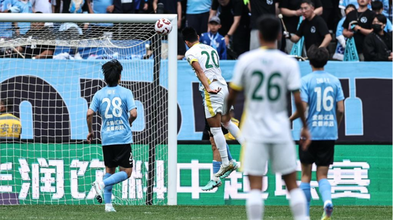 Bắc Kinh Guoan kéo dài chuỗi bất bại với chiến thắng 2-0 trước Đại Liên Bắc Kinh Guoan kéo dài chuỗi bất bại với chiến thắng 2-0 trước Đại Liên