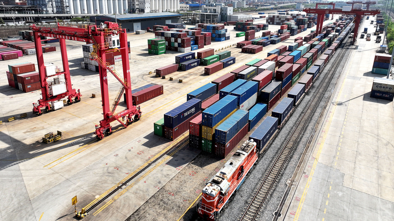 Vận tải hàng hóa đường sắt trên Trung Quốc đại lục tăng 3,6% vào đầu năm 2025 Vận tải hàng hóa đường sắt trên Trung Quốc đại lục tăng 3,6% vào đầu năm 2025