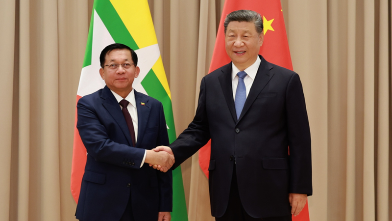 Tập Cận Bình và Lãnh đạo Myanmar cam kết hợp tác gần hơn trong các sáng kiến toàn cầu Tập Cận Bình và Lãnh đạo Myanmar cam kết hợp tác gần hơn trong các sáng kiến toàn cầu video poster