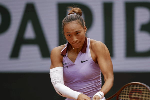 Zheng Qinwen và Sabalenka Tỏa Sáng tại Giải Pháp Mở Rộng Zheng Qinwen và Sabalenka Tỏa Sáng tại Giải Pháp Mở Rộng