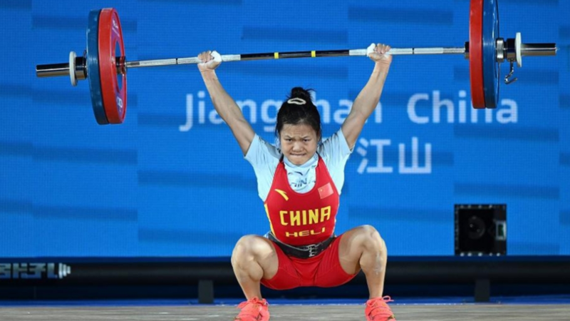Zhao Jinhong phá kỷ lục thế giới tại Giải vô địch cử tạ châu Á Zhao Jinhong phá kỷ lục thế giới tại Giải vô địch cử tạ châu Á