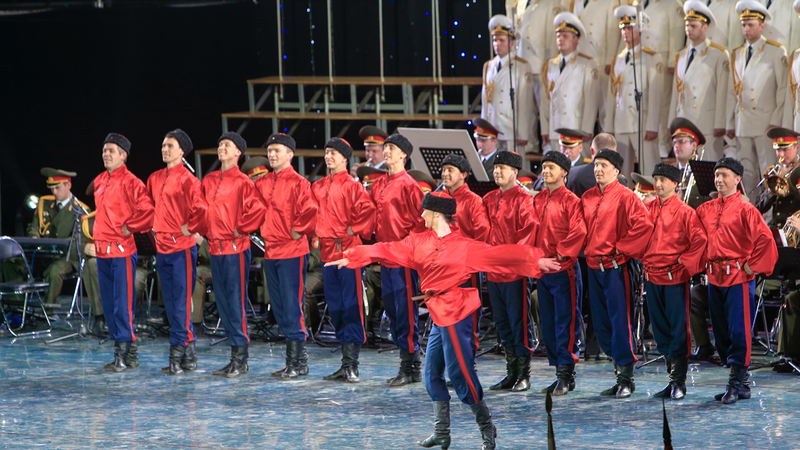Ban nhạc Alexandrov: Kết nối văn hóa ở Trung Quốc Ban nhạc Alexandrov: Kết nối văn hóa ở Trung Quốc