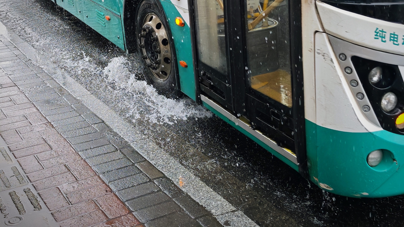 CVLTH6D68SOIQQESPU1J - Thế Giới Trong Tầm Tay Trung Quốc Kích Hoạt Phản Ứng Khẩn Cấp Trong Bối Cảnh Thời Tiết Khắc Nghiệt