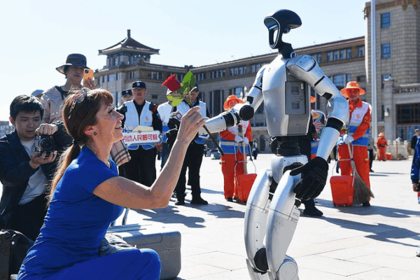 Robot làm tươi mới du lịch cảnh quan trên đất liền Trung Quốc Robot làm tươi mới du lịch cảnh quan trên đất liền Trung Quốc