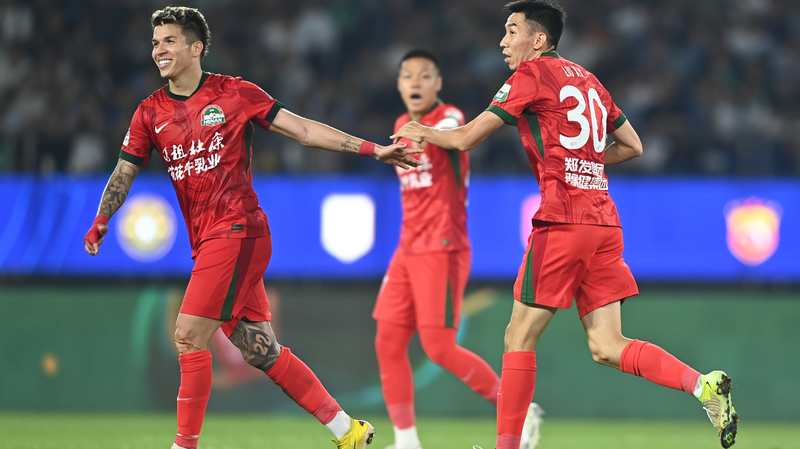 Bàn gỡ muộn làm chậm chiến thắng của Zhejiang, Yunnan leo hạng ở CSL Bàn gỡ muộn làm chậm chiến thắng của Zhejiang, Yunnan leo hạng ở CSL