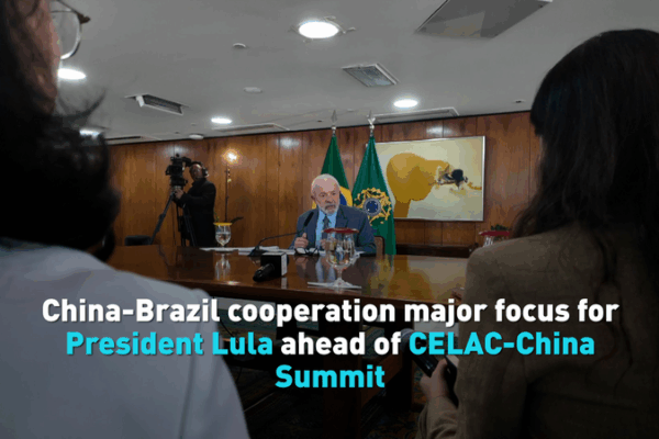 Lula tới Trung Quốc dự Hội nghị thượng đỉnh CELAC Lula tới Trung Quốc dự Hội nghị thượng đỉnh CELAC video poster