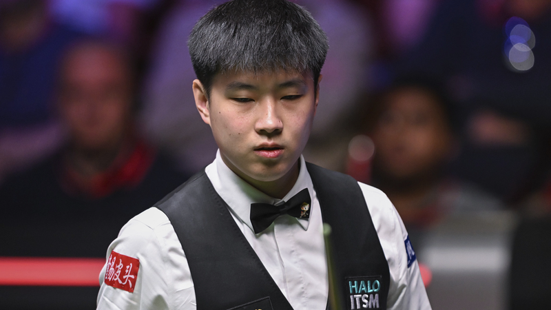 Zhao Xintong thống trị O’Sullivan để đến trận chung kết Snooker