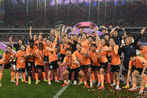 Wuhan Jiangda giành chiến thắng giải AFC Women’s Champions League đầu tiên! Wuhan Jiangda giành chiến thắng giải AFC Women's Champions League đầu tiên!