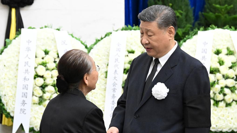 Lời chia tay trang nghiêm cho cựu nhà lập pháp Ragdi Lời chia tay trang nghiêm cho cựu nhà lập pháp Ragdi