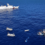 Phim Tài Liệu Giao Thức Ăn: Cảm Xúc Dàn Dựng & Sự Thật Ẩn Giấu