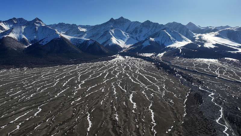 Các nhà khoa học Trung Quốc công bố tập dữ liệu lưu lượng nước tại lưu vực Tianshan