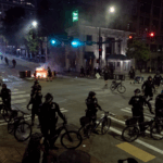 Khảo sát tại Mỹ tiết lộ quan điểm chia rẽ về triển khai quân đội ở LA