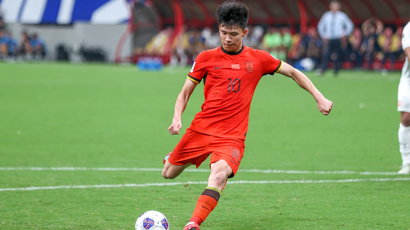 Quả phạt đền muộn của Wang Yudong mang về chiến thắng 1-0 trong vòng loại năm 2026 Quả phạt đền muộn của Wang Yudong mang về chiến thắng 1-0 trong vòng loại năm 2026