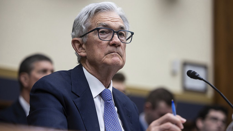 Powell: Fed chờ tác động từ thuế trước khi cắt giảm lãi suất Powell: Fed chờ tác động từ thuế trước khi cắt giảm lãi suất
