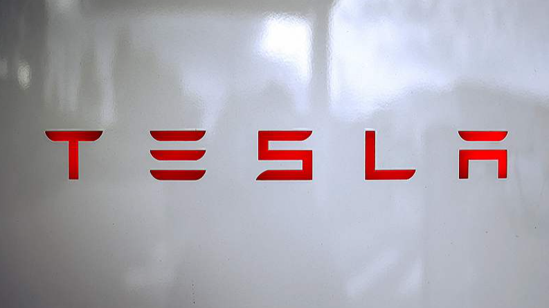 Giao Xe Model Y Hoàn Toàn Tự Hành Đầu Tiên của Tesla Giao Xe Model Y Hoàn Toàn Tự Hành Đầu Tiên của Tesla