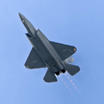 F04DZYZEJ363RA3K6VPG - Thế Giới Trong Tầm Tay Trung Quốc Ra Mắt Máy Bay Chiến Đấu Tân Tiến Tại Triển Lãm Hàng Không Paris