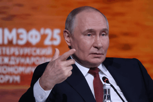Putin ủng hộ chương trình hạt nhân hòa bình của Iran Putin ủng hộ chương trình hạt nhân hòa bình của Iran