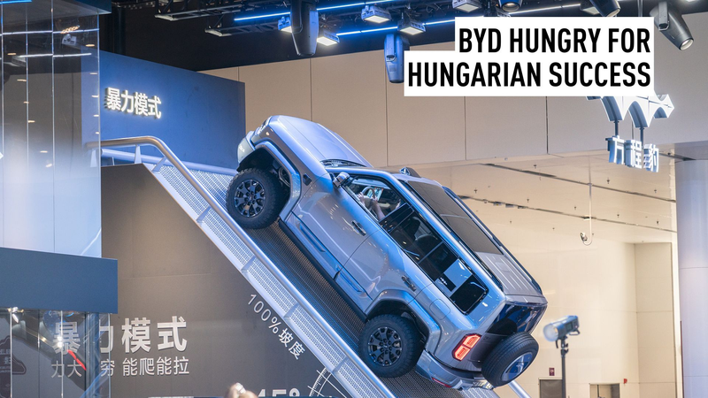 Komárom tỏa sáng như trung tâm xe buýt điện tiên tiến của Hungary Komárom tỏa sáng như trung tâm xe buýt điện tiên tiến của Hungary video poster