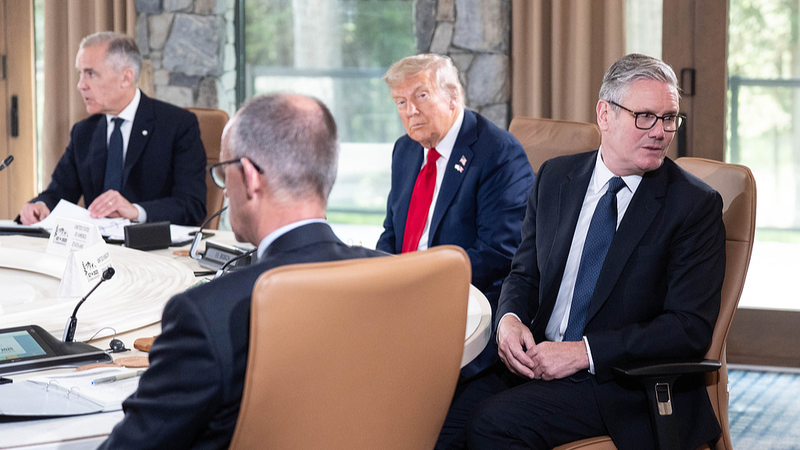 Trump rời G7 sớm trong bối cảnh rạn nứt về Trung Đông và thương mại