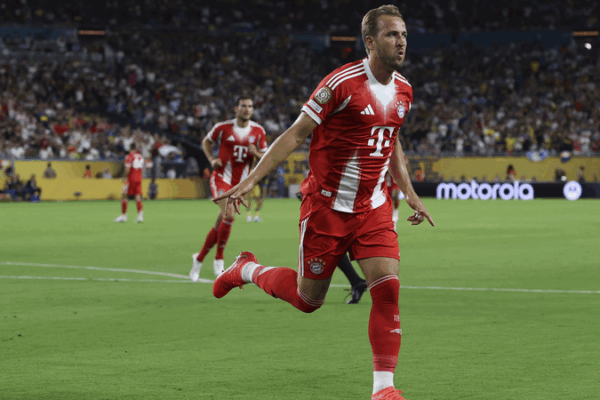 Bayern Munich vượt qua Boca 2-1 để giành vé vào vòng loại trực tiếp Club World Cup Bayern Munich vượt qua Boca 2-1 để giành vé vào vòng loại trực tiếp Club World Cup