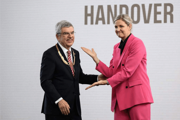 Thay Đổi Lịch Sử: Coventry Trở Thành Chủ Tịch IOC Người Châu Phi Đầu Tiên Thay Đổi Lịch Sử: Coventry Trở Thành Chủ Tịch IOC Người Châu Phi Đầu Tiên