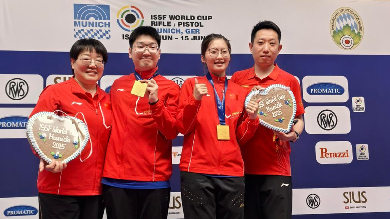 Các ngôi sao bắn súng của Trung Quốc tỏa sáng tại ISSF World Cup Các ngôi sao bắn súng của Trung Quốc tỏa sáng tại ISSF World Cup