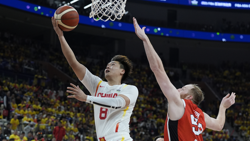 Đội bóng rổ Trung Quốc tăng cường tập luyện cho Cúp châu Á FIBA