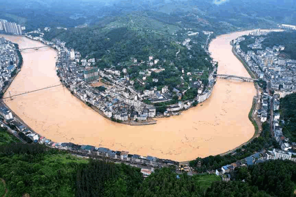 Hoạt động cứu hộ trực tiếp tại khu vực lũ lụt Rongjiang, Quý Châu Hoạt động cứu hộ trực tiếp tại khu vực lũ lụt Rongjiang, Quý Châu video poster