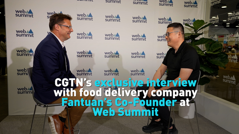 Người đồng sáng lập Fantuan Yaofei Feng truyền cảm hứng tại Hội nghị Web Vancouver Người đồng sáng lập Fantuan Yaofei Feng truyền cảm hứng tại Hội nghị Web Vancouver video poster