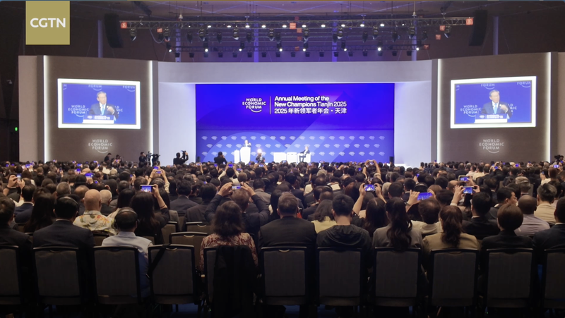 Khởi Nghiệp Được Định Nghĩa Lại: Tiếng Nói Từ Davos Mùa Hè Khởi Nghiệp Được Định Nghĩa Lại: Tiếng Nói Từ Davos Mùa Hè video poster