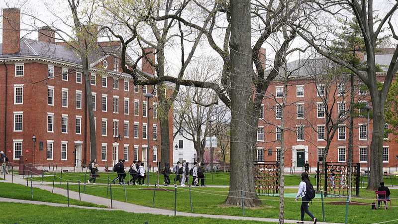 Thẩm phán Mỹ cho phép Harvard giữ sinh viên quốc tế Thẩm phán Mỹ cho phép Harvard giữ sinh viên quốc tế