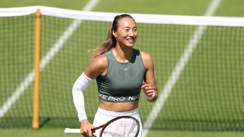 Câu Lạc Bộ Queen Làm Tăng Sự Tự Tin Của Zheng Qinwen Tại Wimbledon Câu Lạc Bộ Queen Làm Tăng Sự Tự Tin Của Zheng Qinwen Tại Wimbledon