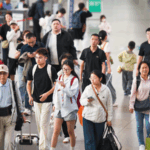 UJSLB4W2CVU9JBTVK22M - Thế Giới Trong Tầm Tay Lễ hội Thuyền Rồng ghi nhận 657 triệu chuyến đi trên đất liền Trung Quốc