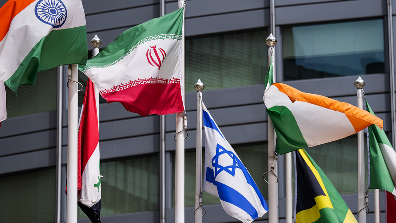 Lời nói của các nhà lãnh đạo toàn cầu được mô tả trong xung đột Israel-Iran kéo dài 12 ngày Lời nói của các nhà lãnh đạo toàn cầu được mô tả trong xung đột Israel-Iran kéo dài 12 ngày