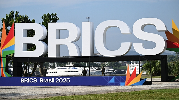 Chuyên gia bác bỏ tuyên bố ‘chống Mỹ’ của Trump về BRICS Chuyên gia bác bỏ tuyên bố 'chống Mỹ' của Trump về BRICS