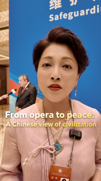 Từ Opera đến Hòa Bình: Kỷ Niệm Sự Hòa Quyện Văn Hóa Từ Opera đến Hòa Bình: Kỷ Niệm Sự Hòa Quyện Văn Hóa video poster